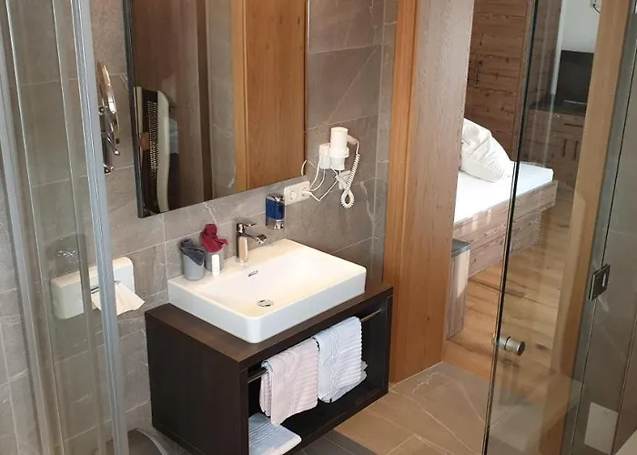 Garni Jaegerheim سيرفاوس